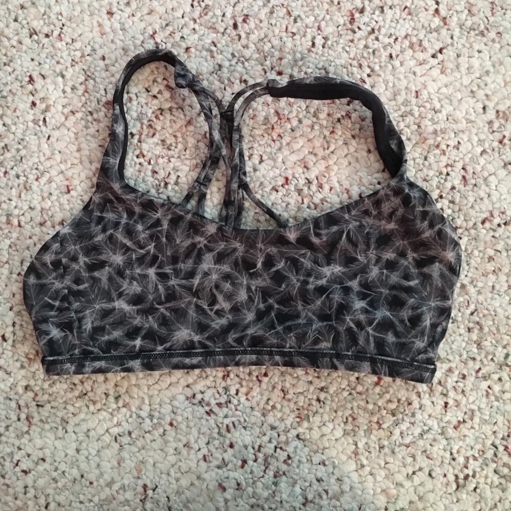 Lulu lemon Sports Bra Gray And Black Size 2
